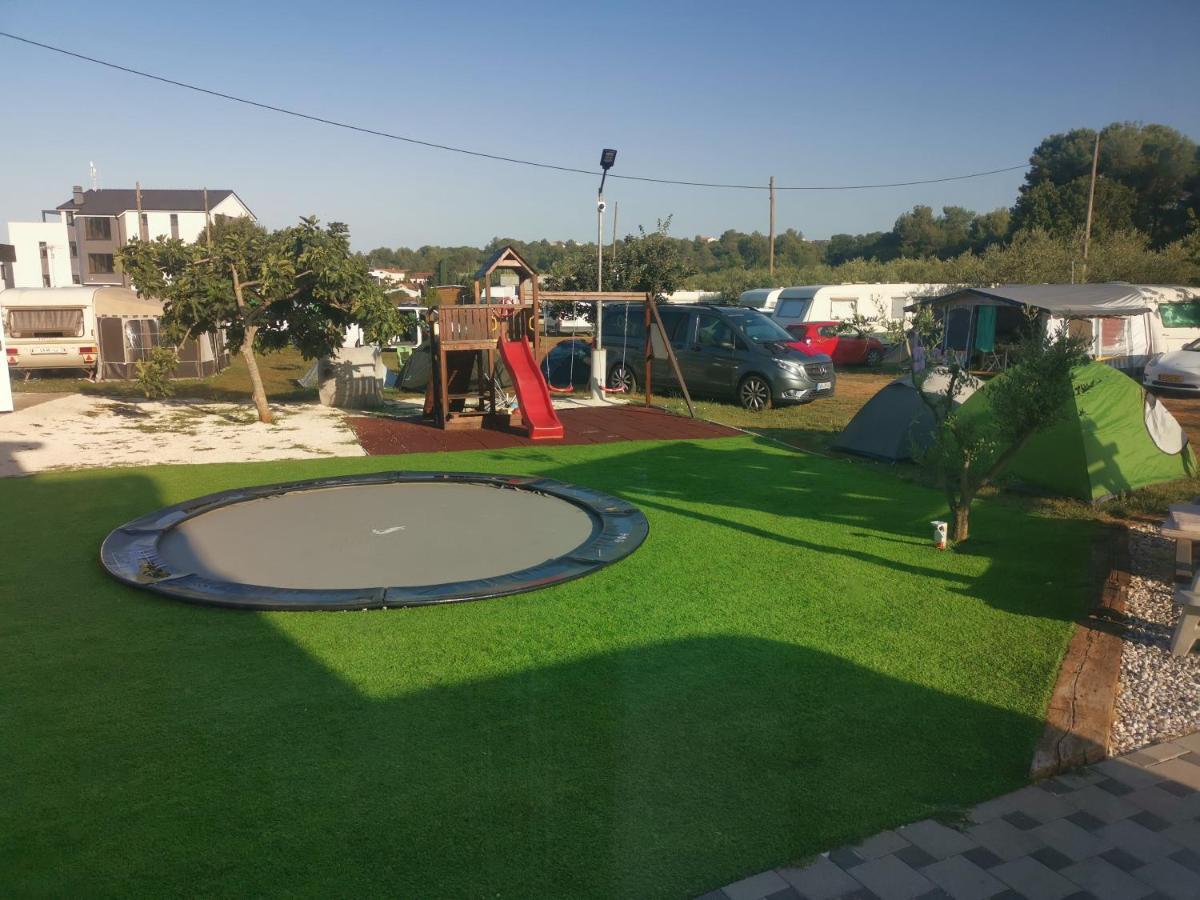 ホテル Camper For Two バニョレ エクステリア 写真